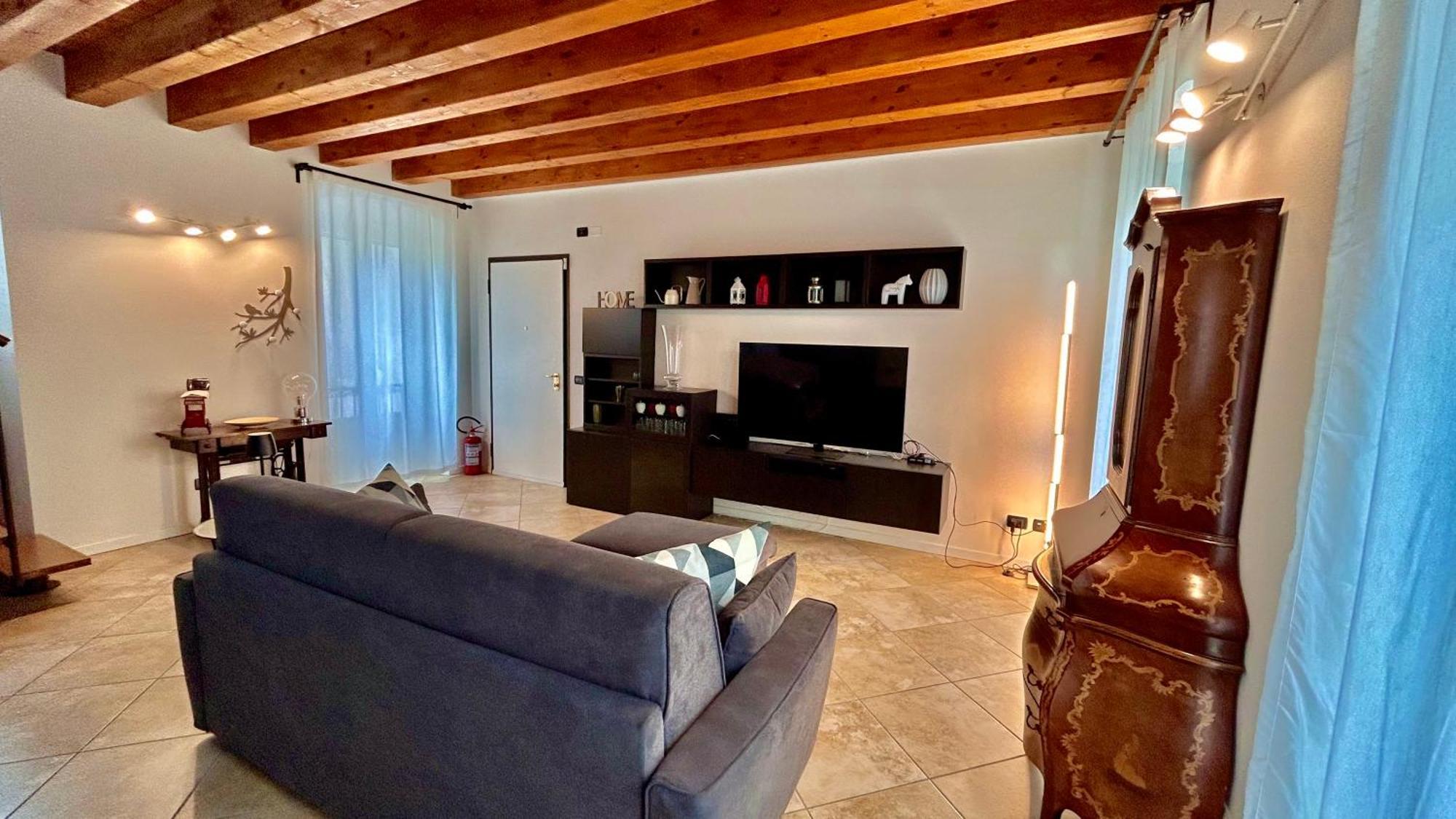 La Casa Di Betty Appartamento Desenzano del Garda
